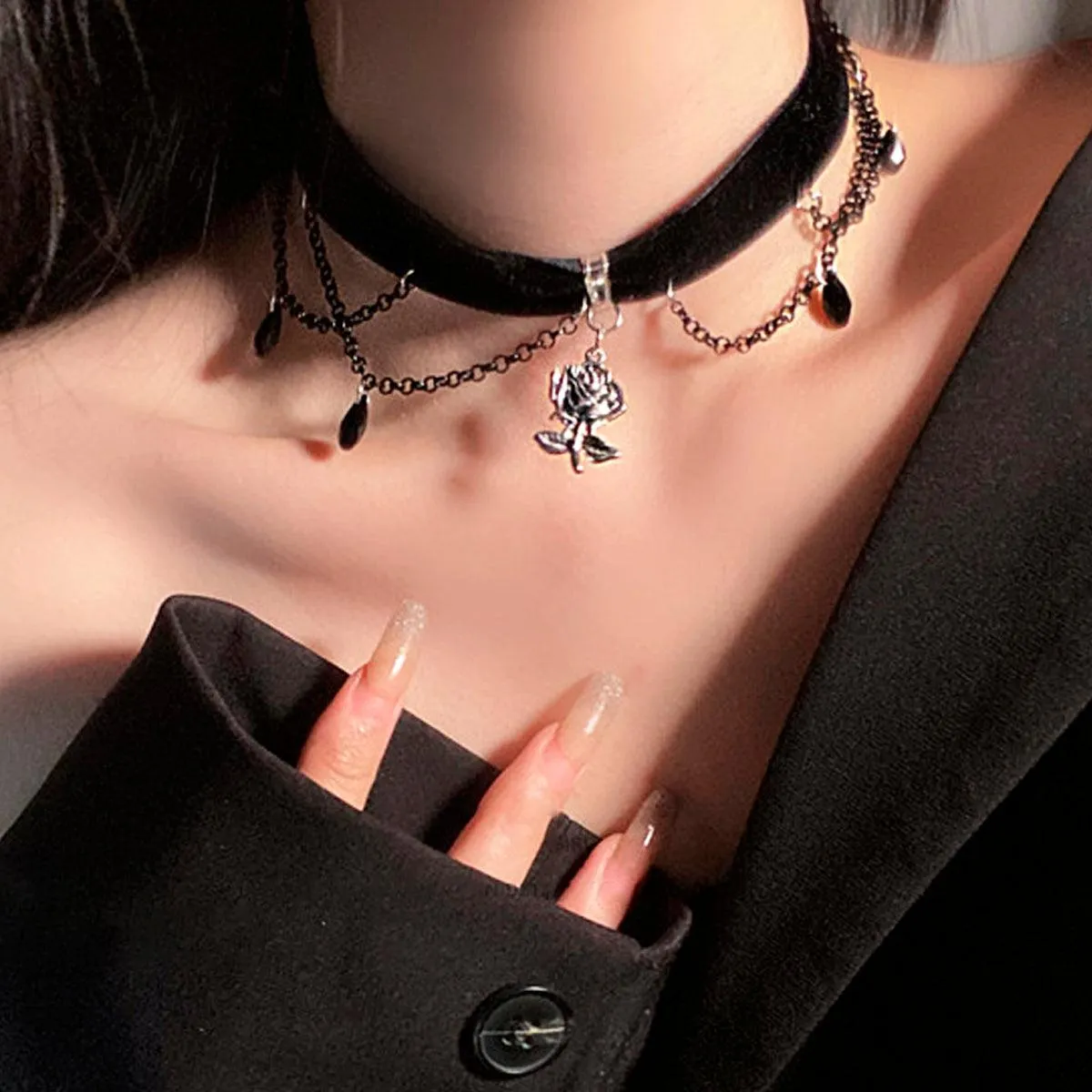 Rose Pendant Choker Goth Necklace