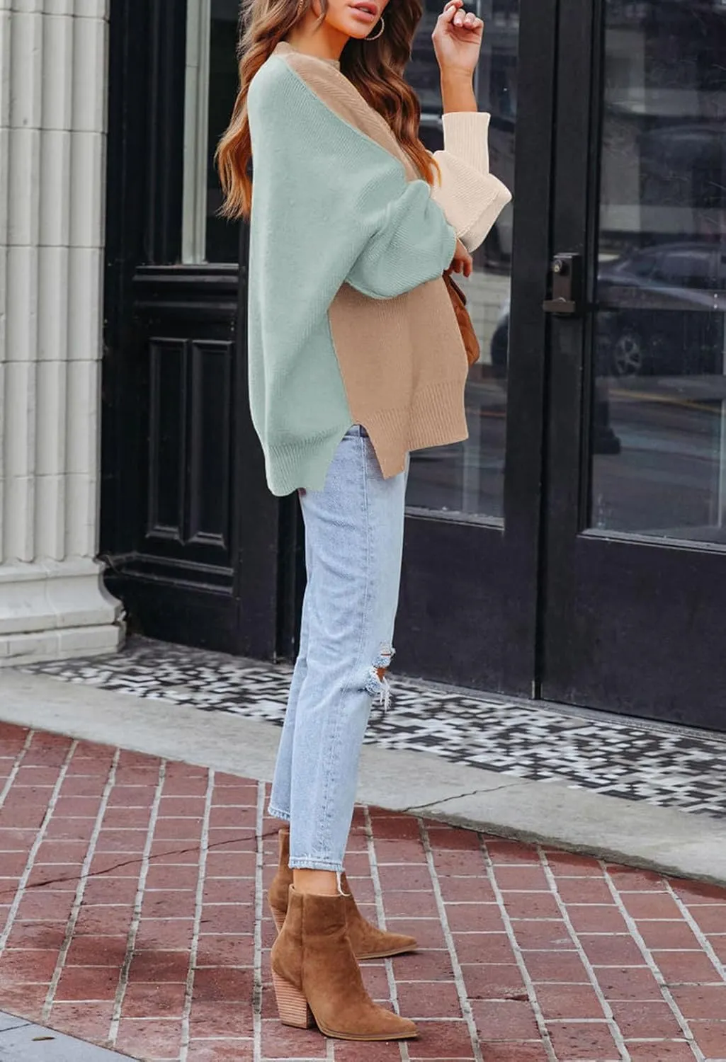 Women's 2023 Fall Casual Oversized Sweater Crewneck Batwing Sleeve Side Slit Ribbed Knit Pullover Tops