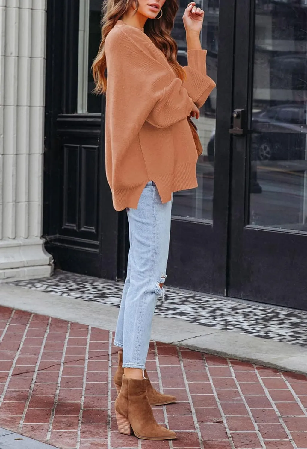 Women's 2023 Fall Casual Oversized Sweater Crewneck Batwing Sleeve Side Slit Ribbed Knit Pullover Tops
