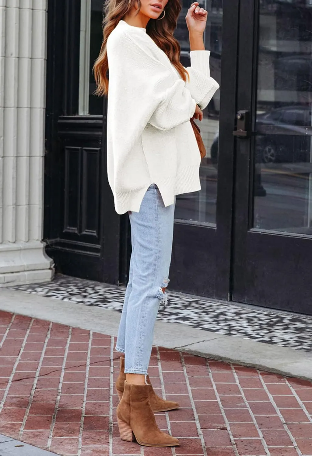 Women's 2023 Fall Casual Oversized Sweater Crewneck Batwing Sleeve Side Slit Ribbed Knit Pullover Tops